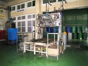 Aseptic cold filling machine